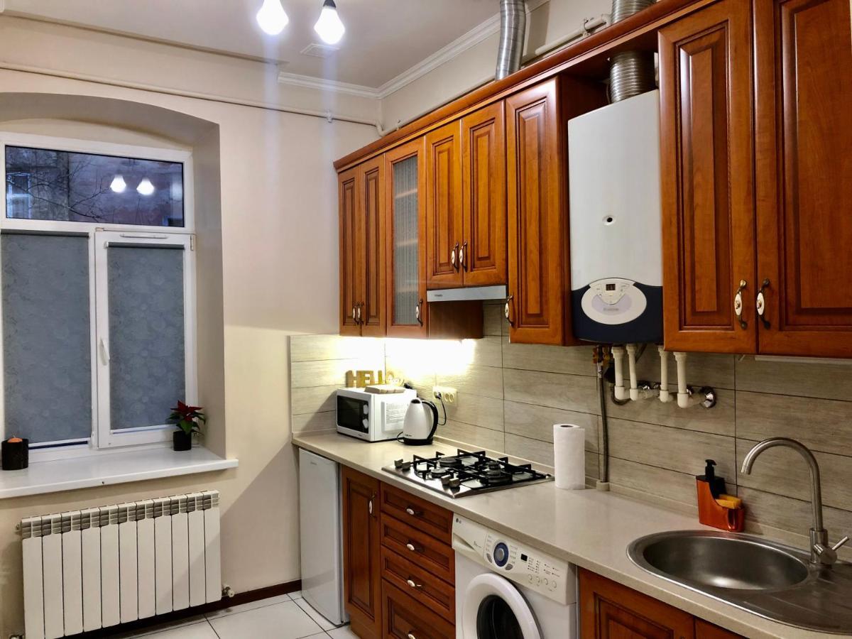 Old City Apartment With Parking Leópolis Exterior foto