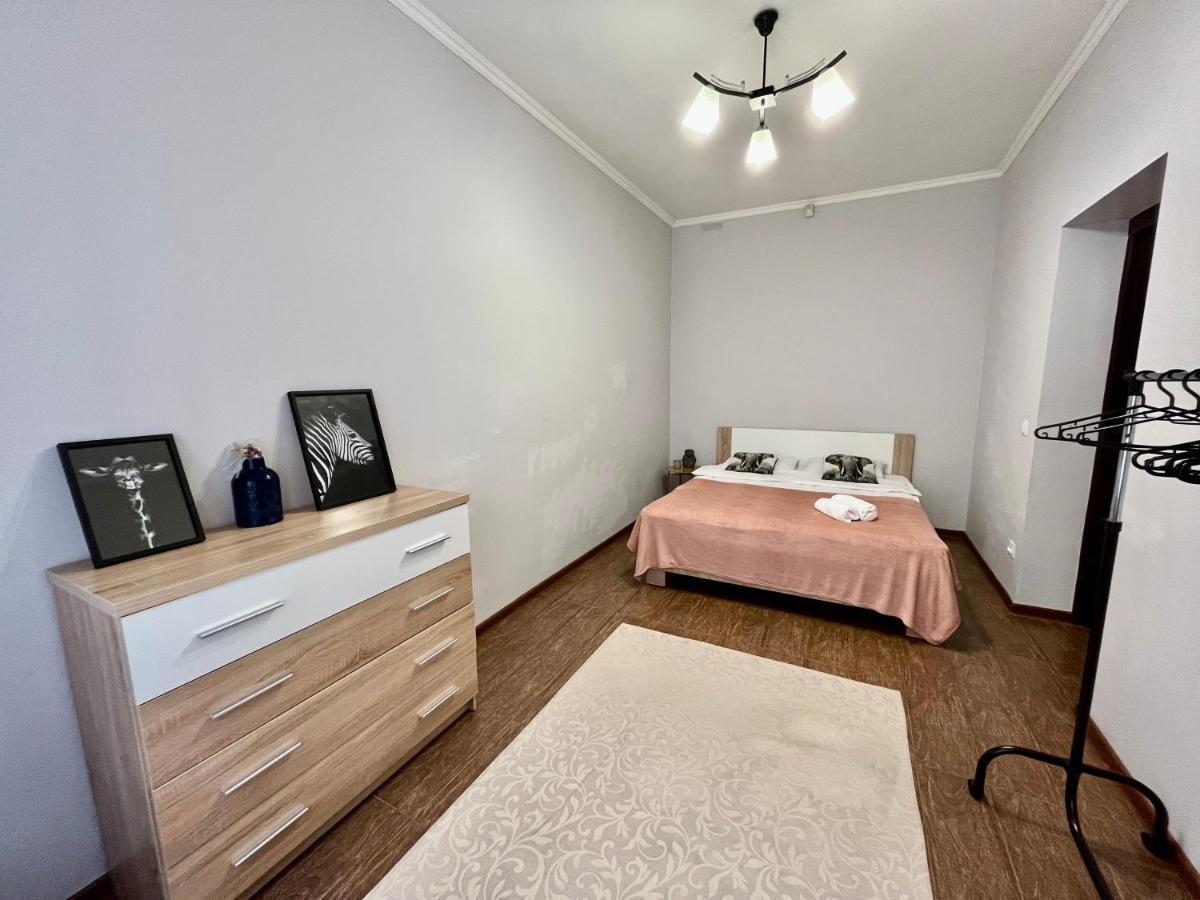 Old City Apartment With Parking Leópolis Exterior foto